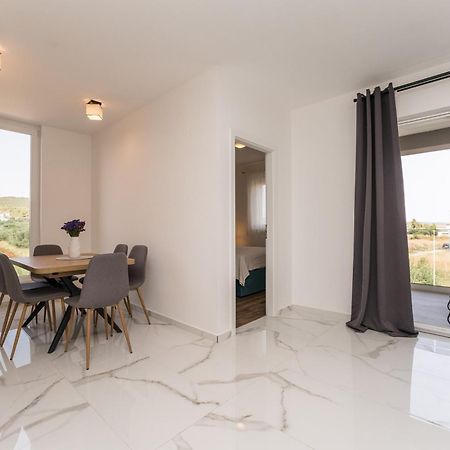 Luxury D Apartments Бибинє Номер фото