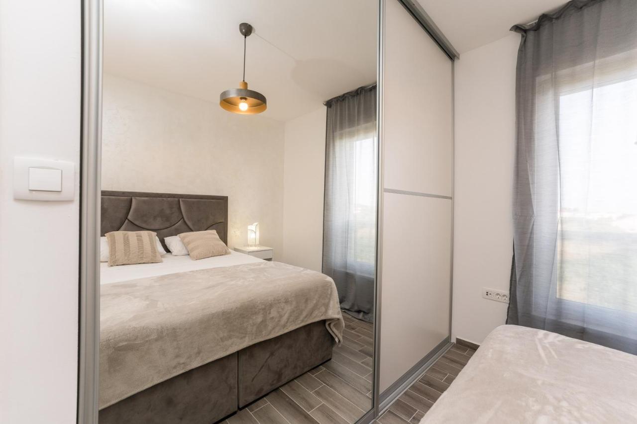 Luxury D Apartments Бибинє Екстер'єр фото