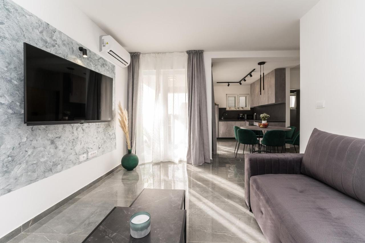 Luxury D Apartments Бибинє Екстер'єр фото