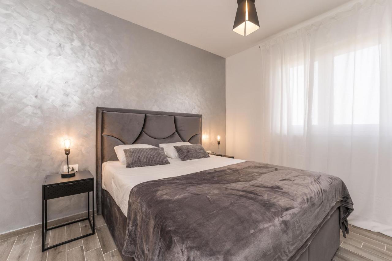 Luxury D Apartments Бибинє Екстер'єр фото