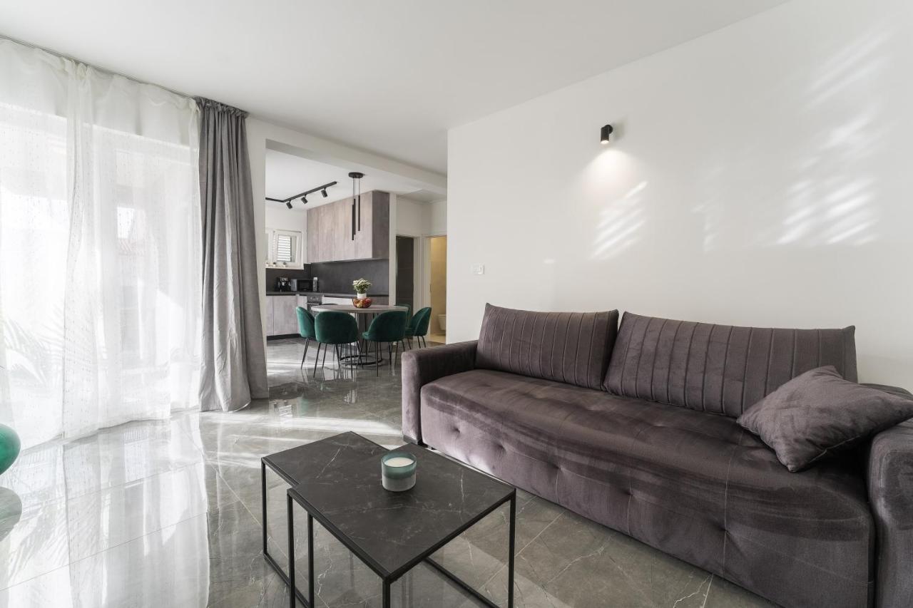 Luxury D Apartments Бибинє Екстер'єр фото