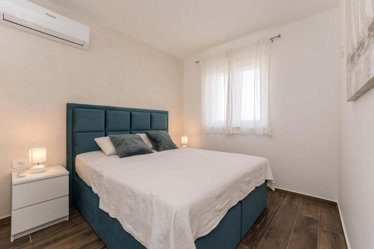 Luxury D Apartments Бибинє Екстер'єр фото